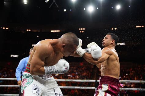 KNOCKOUT! Isaac ‘Pitbull’ Cruz destroys Rolly Romero to win .
